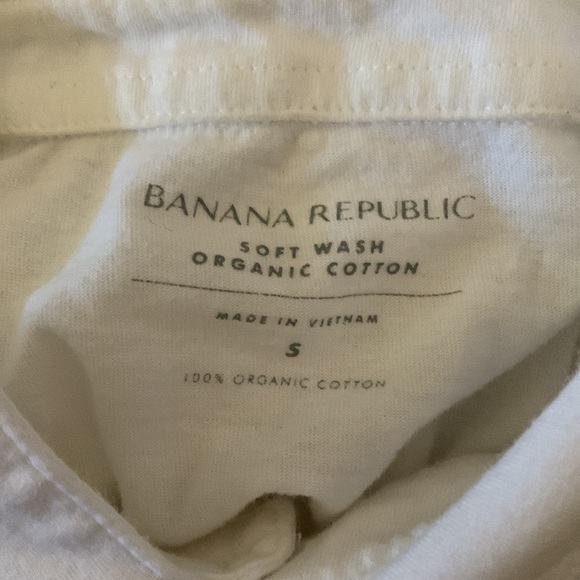Banana Republic Collard T-Shirt - Picture 3 of 3